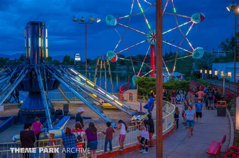 Satellite at Lakeside Amusement Park | Theme Park Archive