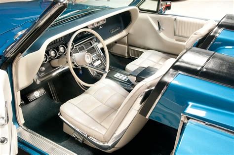 1966 Ford Thunderbird convertible interior view. | Ford thunderbird ...