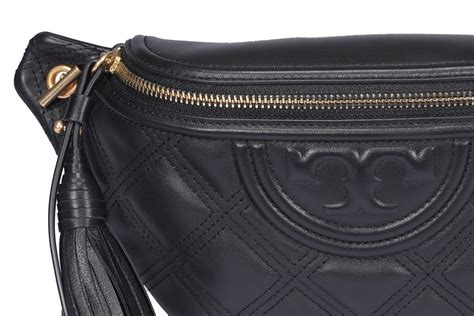 Tory Burch Leather Fleming Belt Bag in Black - Lyst