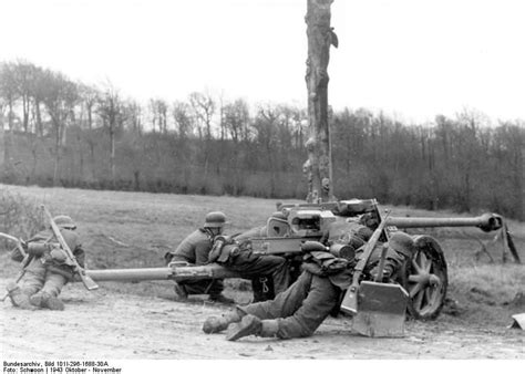 7.5 cm PaK 40 Anti-Tank Gun, one the best of WW2