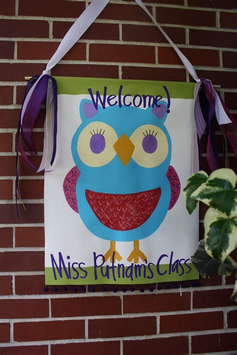 Dress Your Door!: Welcome! Teacher Banners