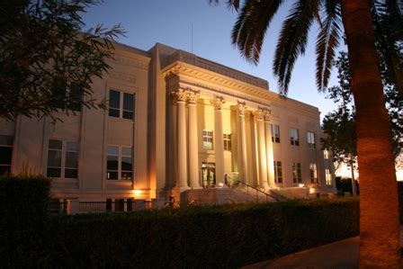 File:Imperial County Superior Courthouse El Centro Night.jpg - Wikimedia Commons