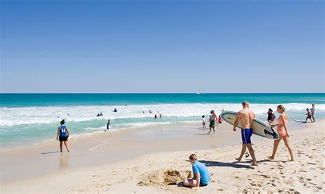 5 of the best beginner surf spots around Perth | RAC WA