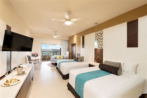 El Dorado Seaside Suites All-Inclusive Resort