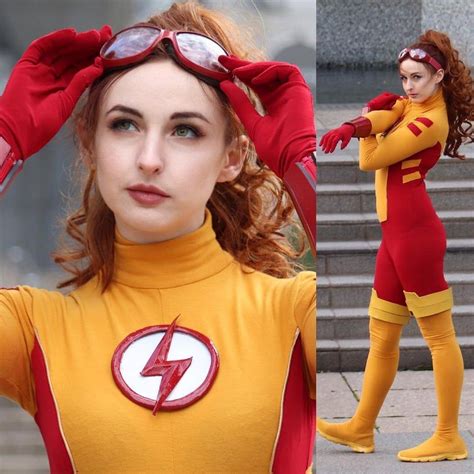 10 Female Flash Cosplay That Fans Need To See | Flash cosplay, Best cosplay, Cosplay