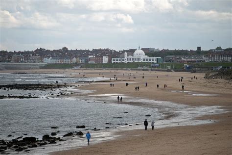 How contaminated are North Tyneside beaches? How to to get information for Tynemouth, Whitley ...