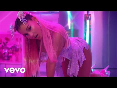 Ariana Grande – 7 rings | Republic Records