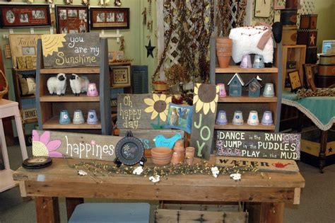 Country Lane Crafts & Antiques: Barnwood signs