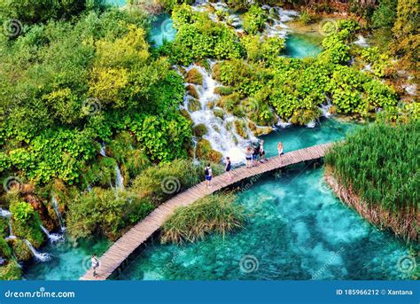 PLITVICE LAKES, CROATIA - SEPTEMBER 5, 2017: The Plitvice Lakes Editorial Image | CartoonDealer ...