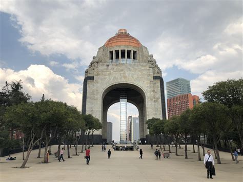 Monumento de la Revolución, Mexico City. The largest monumental arch in the world. : travel