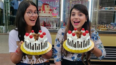 CAKE CHALLENGE | Cake Eating Competition | Himmi Styles - YouTube