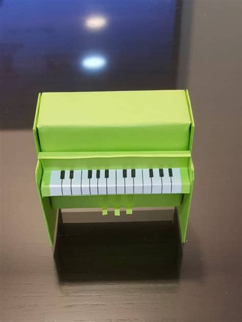 Origami Piano With One Color - Origami