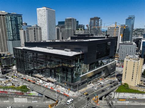 A Convention Center Addition and 3 New Hotels Open in Seattle