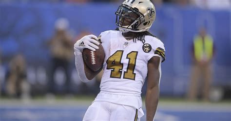 Alvin Kamara runs for 3 second-half TDs as Saints defeat Giants