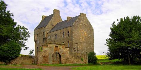 Where is 'Outlander' Filmed? - How to Visit 'Outlander' Filming Locations