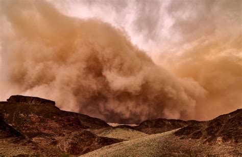 Sandstorm Stock Photos, Pictures & Royalty-Free Images - iStock