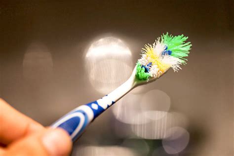 7 Ways to Use Your Old Toothbrush - Palmetto Kids Dentistry