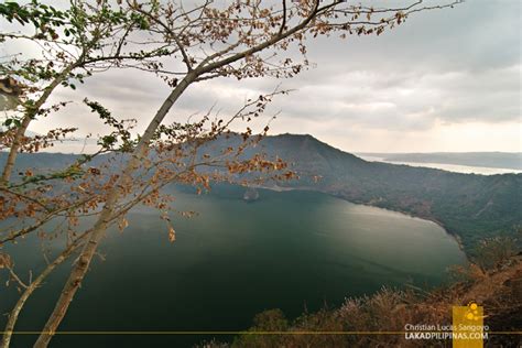 BATANGAS | The Hike to Taal Volcano from Tagaytay City - Lakad Pilipinas