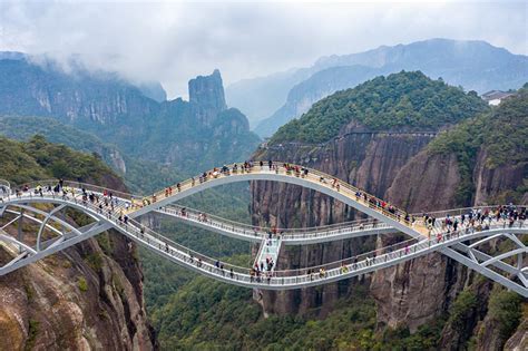 20 Scariest Bridges That You Wouldn't Want To Cross