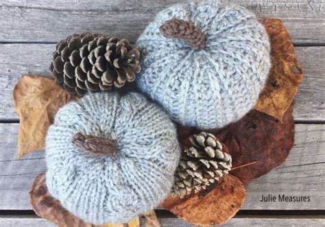 10 Free Pumpkin Patterns for Knitting