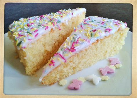 Sponge Cake Baking Tips - foodrecipestory