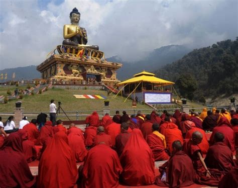 Tibetan Buddhism | Overview | Red Zambala