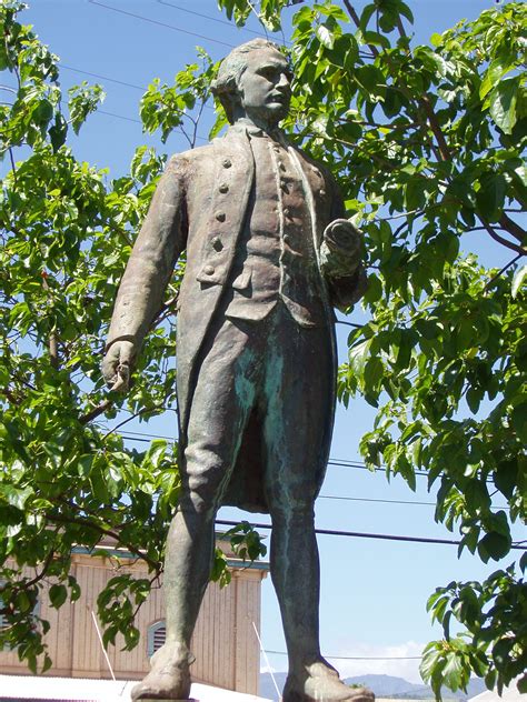 File:Captain James Cook statue, Waimea, Kauai, Hawaii.JPG - Wikipedia
