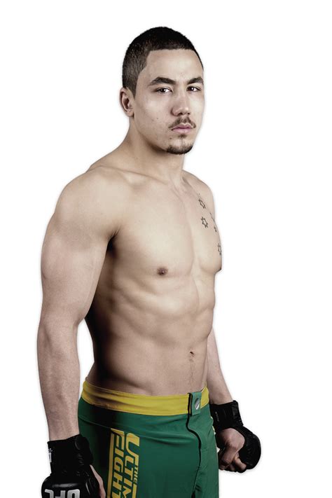 Robert Whittaker - Aussie Finisher is One Win Away from Glory | UFC ® - News