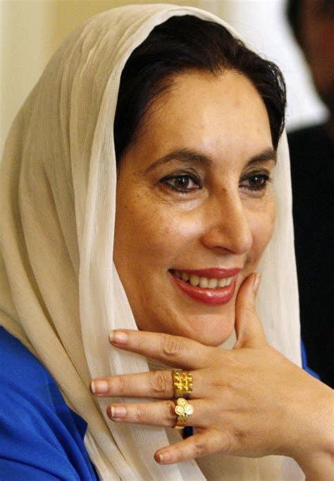 wallpaper: Wallpaper Benazir Bhutto