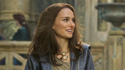 New Thor: Love And Thunder Merch Seemingly Confirms How Natalie Portman ...