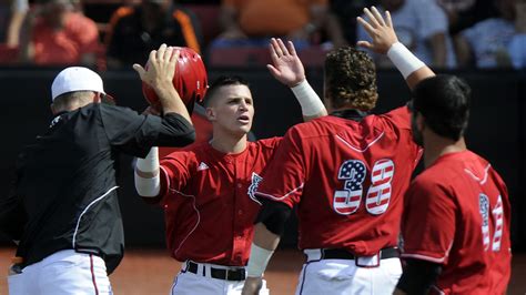 Louisville Baseball Wins 10th Straight, Sits Atop AAC Standings - Card ...