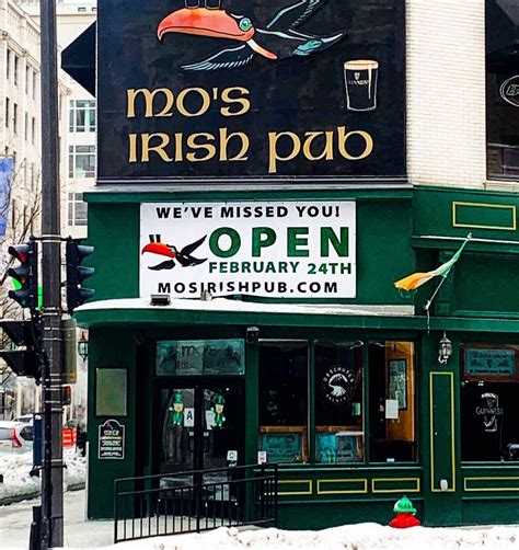 Mo's Irish Pub announces reopening