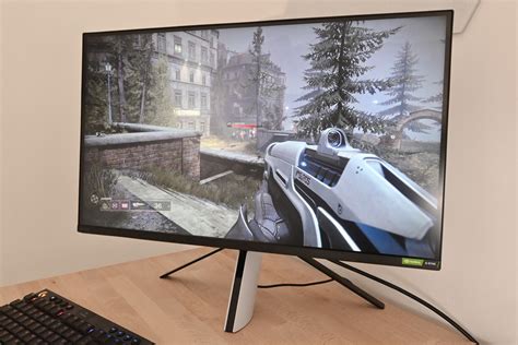 Flat vs curved monitors and displays: which is best? | Stuff