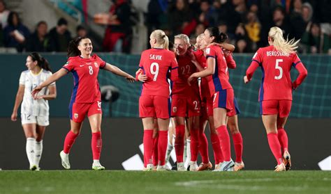 Revived Norway reach Women's World Cup knockout stage with 6-0 win | Reuters