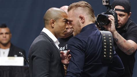 UFC 194: Jose Aldo vs. Conor McGregor staredown - MMA Fighting