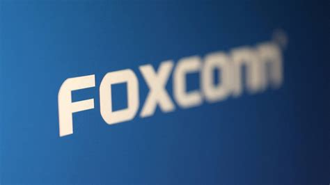 iPhone Supplier Foxconn to Invest $250 Million for EV Components Unit ...