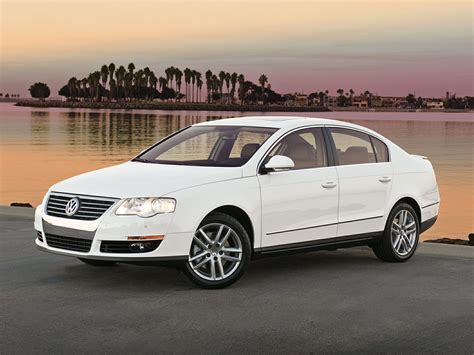 2010 Volkswagen Passat - Price, Photos, Reviews & Features