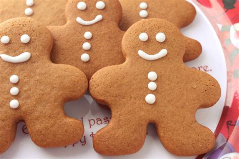 Healthy Gingerbread Cookies - Baking Beauty