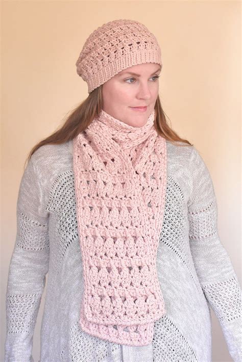 Winter Blush Beanie & Scarf – Easy Free Crochet Pattern Perfect Project f… | Crochet scarf ...