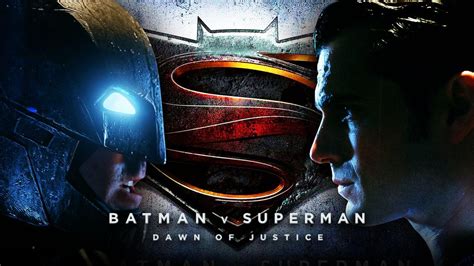 Batman v Superman Writer Admits Movie Title Is 'Tone-Deaf'