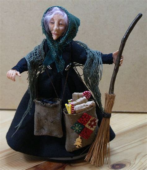 z- by JendlewickDolls - La Befana Christmas Witch Doll | Witch doll ...