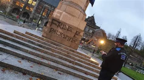 Rochdale Cenotaph is graffitied with ‘Free Palestine’ ahead of Remembrance Sunday - LBC