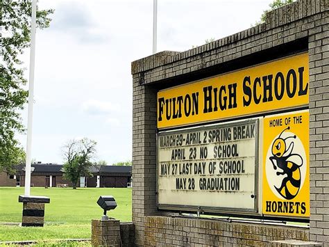 Fulton school board to act on 2021-22 pay schedules | Fulton Sun