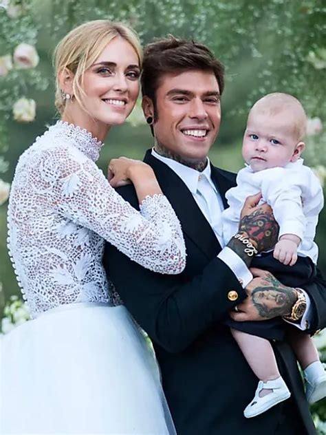 Das steckt hinter Chiara Ferragnis Brautkleid! | Stylight