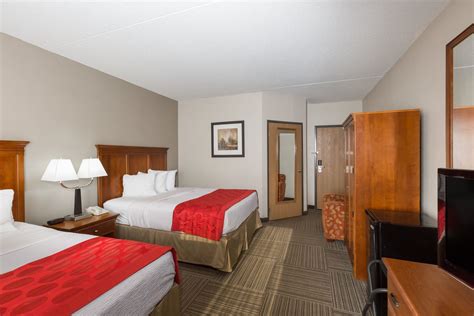 Ramada by Wyndham Platte City KCI Airport | Platte City, MO Hotels