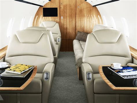 Bombardier Challenger 300 - Private Jet hire - Starr Luxury Jets