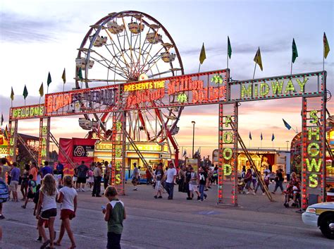 Illinois State Fair Carnival Midway | Randy von Liski | Flickr