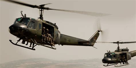 Former German Army Paratrooper explains why the legendary UH-1D Huey helicopter was his all-time ...