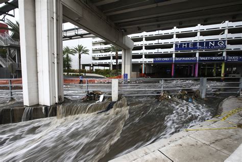 1 missing, 7 rescued after flooding near Las Vegas Strip — VIDEO | Las ...