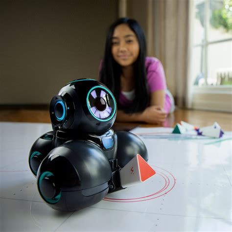 10 holiday tech toys for tweens and big kids | Tech Holiday Gift Guide 2018